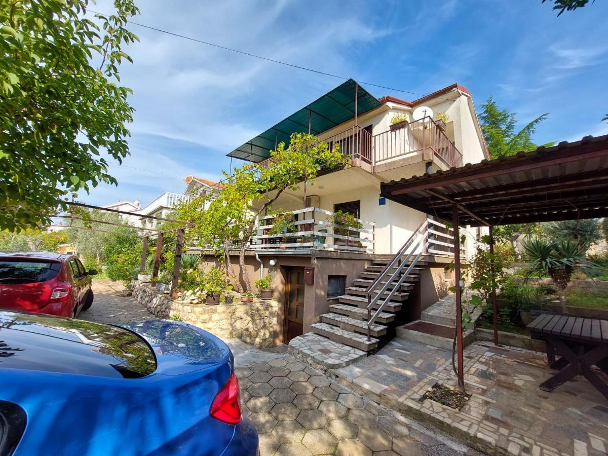 Apartments Vilim Pinezići 外观 照片