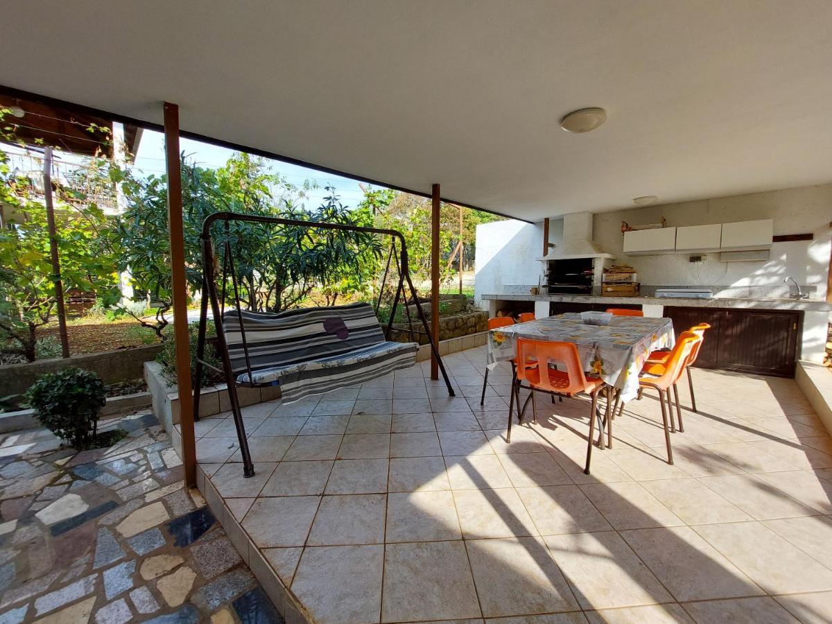 Apartments Vilim Pinezići 外观 照片