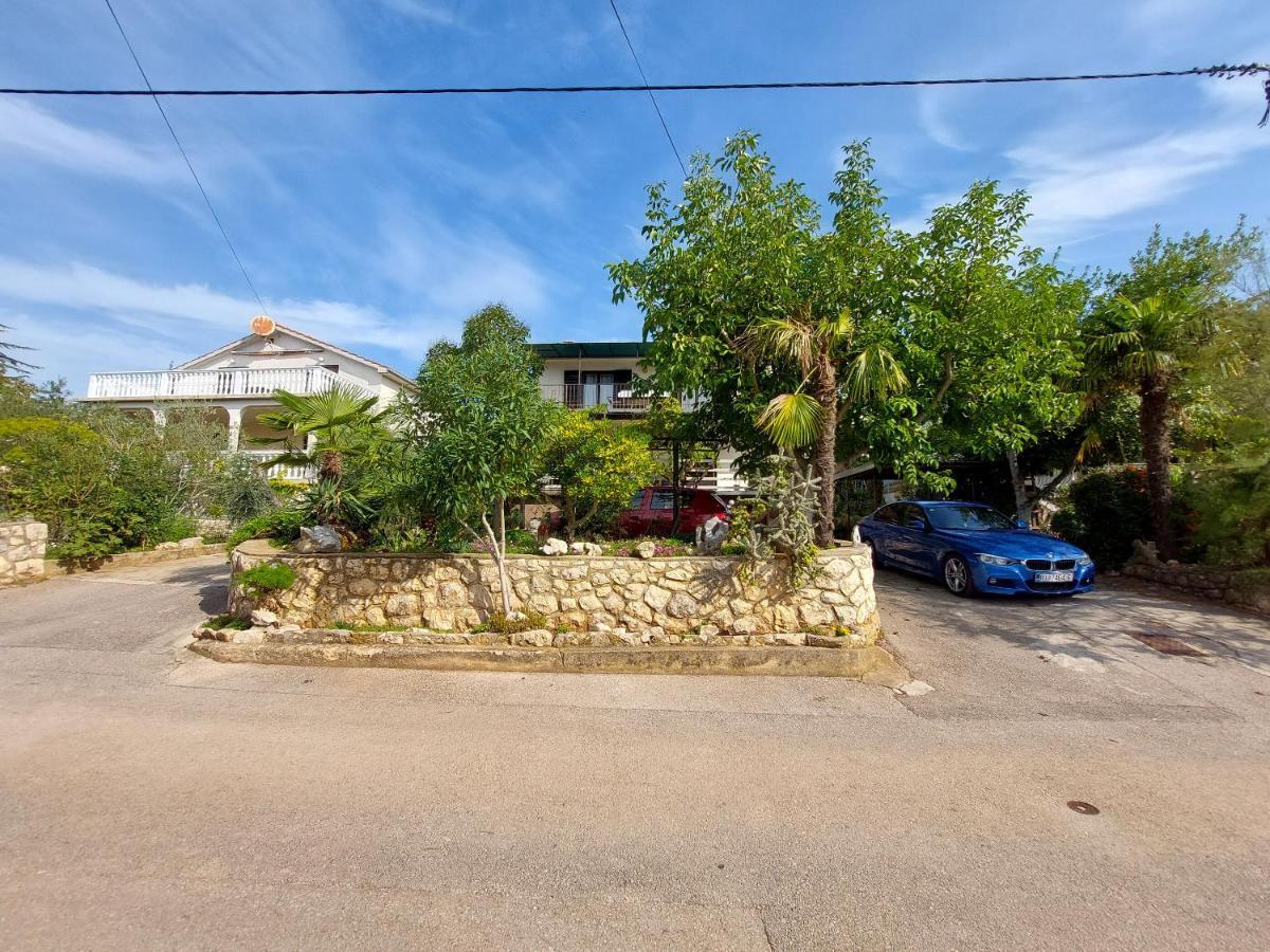 Apartments Vilim Pinezići 外观 照片