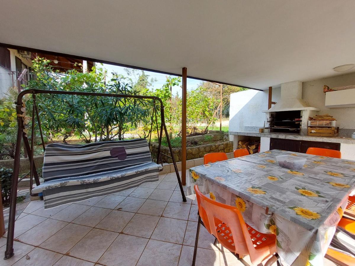 Apartments Vilim Pinezići 外观 照片