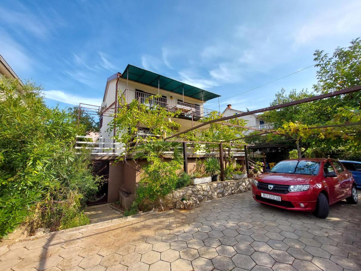 Apartments Vilim Pinezići 外观 照片
